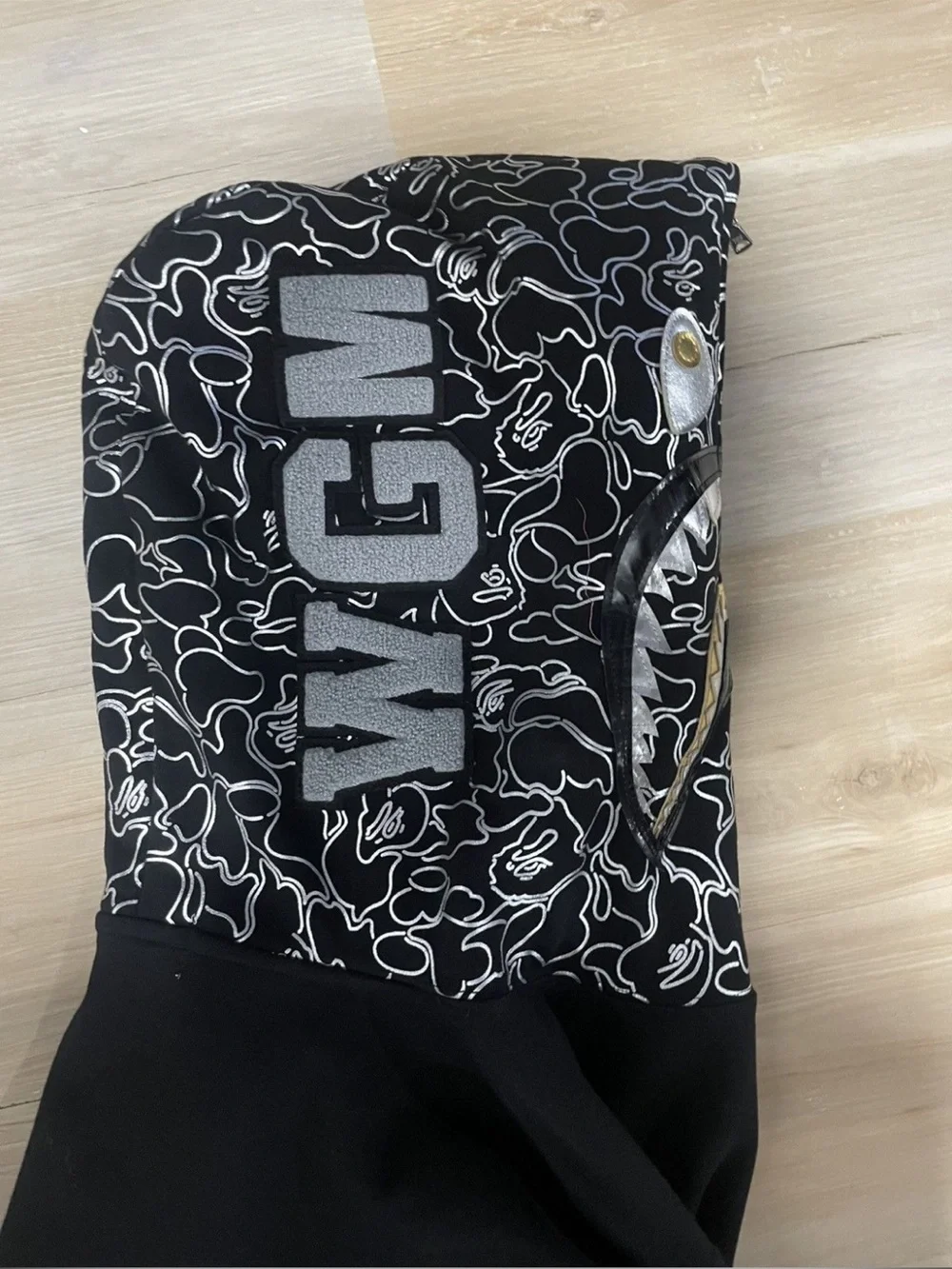 Bape excellent size